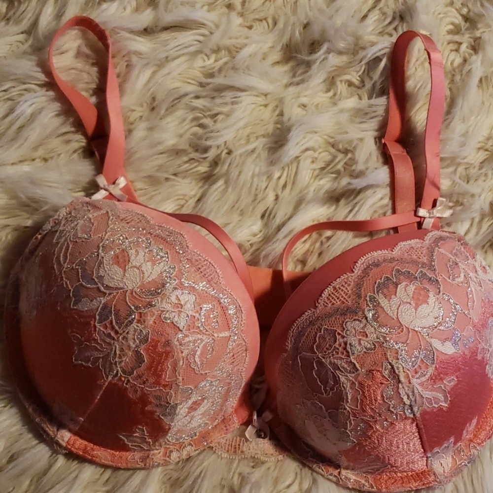 Victoria's Secret Angel Push Up Bra